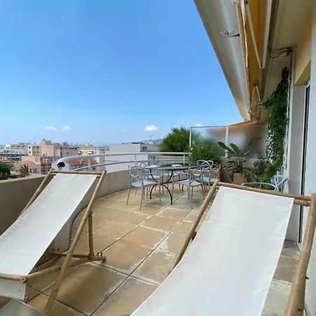 Apartment T3 Climatise Villa Juana Avec Parking, Proche Plage
